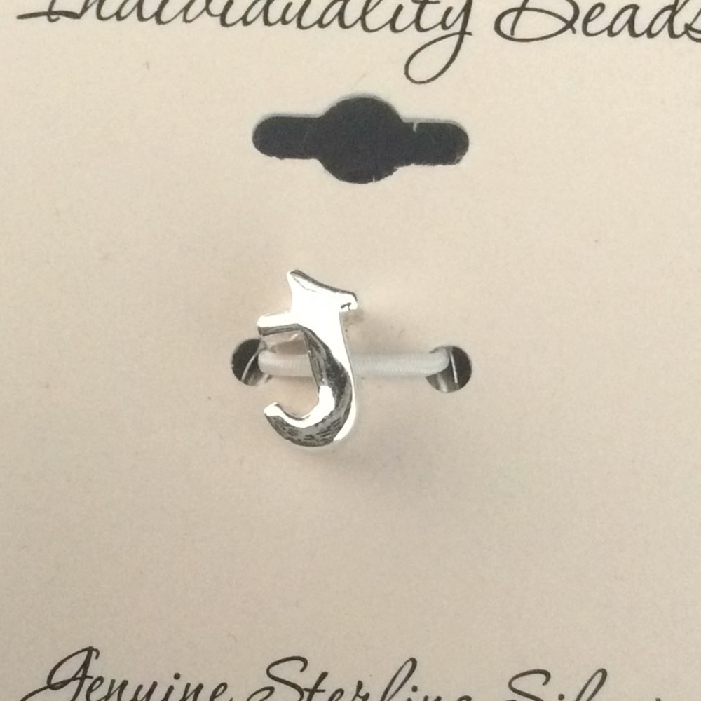 “J” charm - Picture 2 of 3